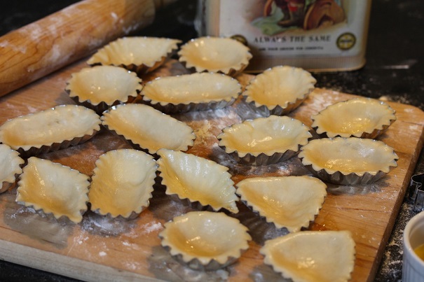 Un-baked Lemon Tart Shells