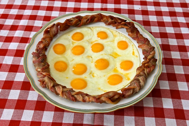 Ron Swanson's 5 Favorite Foods Eggs in a Bacon Wreath