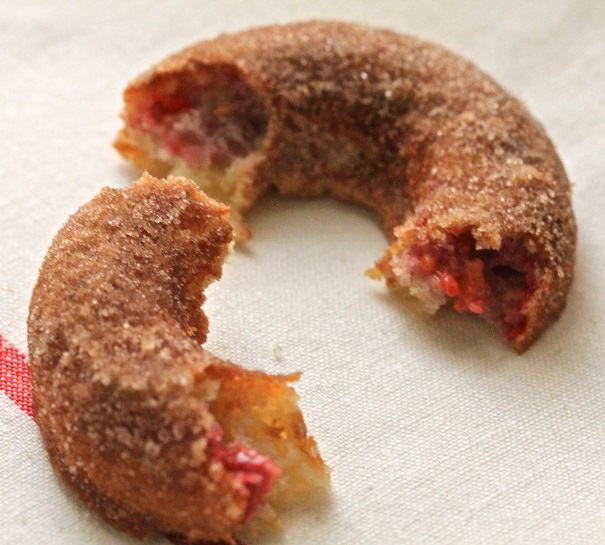 Rhubarb Raspberry Baked Doughnuts on Americas-table.com